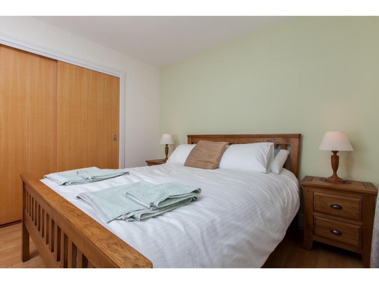Spacious, Central Apartment Эдинбург Экстерьер фото