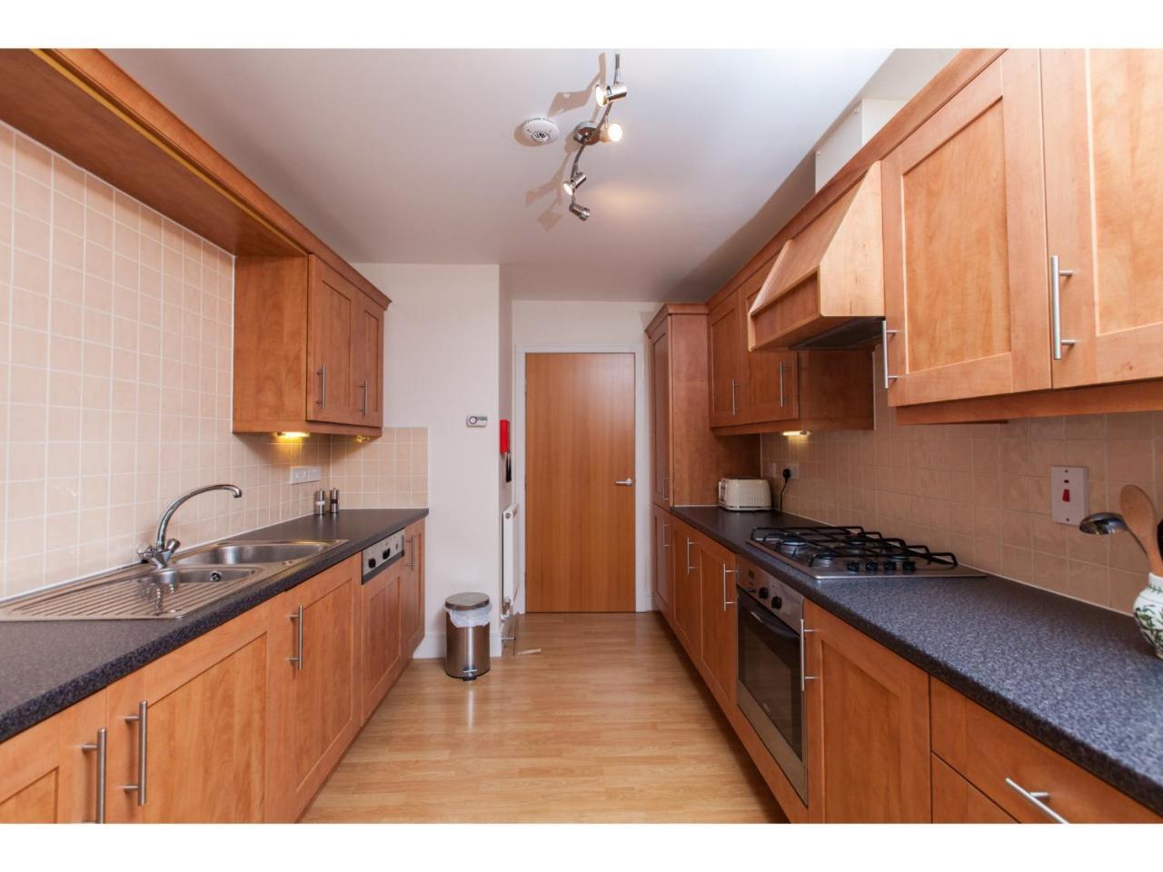 Spacious, Central Apartment Эдинбург Экстерьер фото