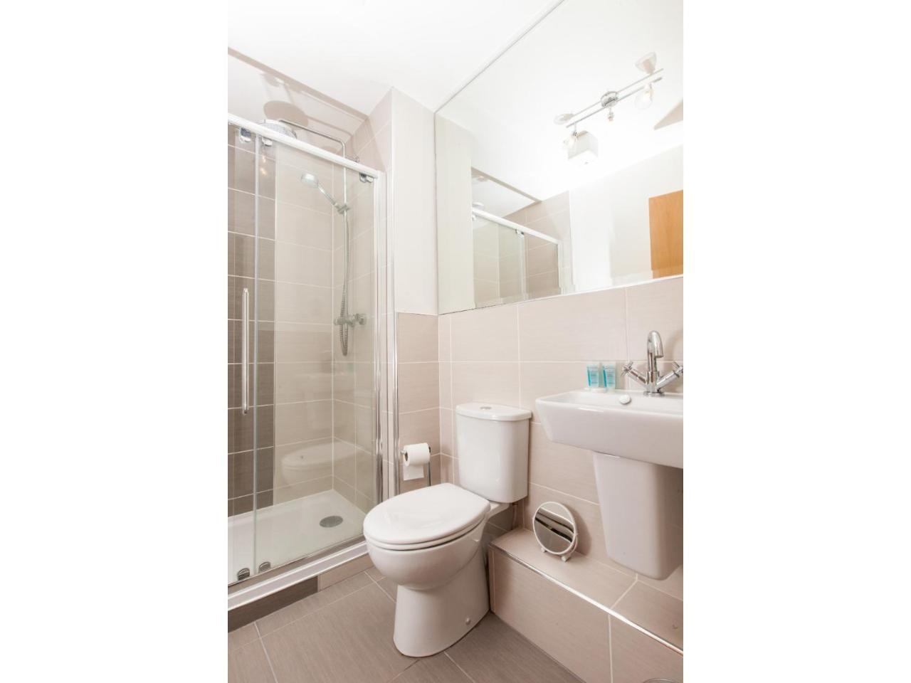 Spacious, Central Apartment Эдинбург Экстерьер фото