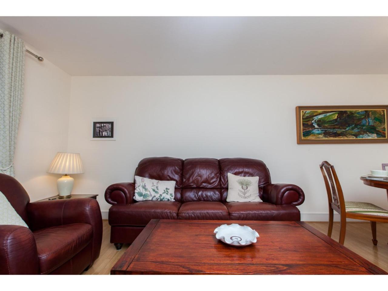 Spacious, Central Apartment Эдинбург Экстерьер фото