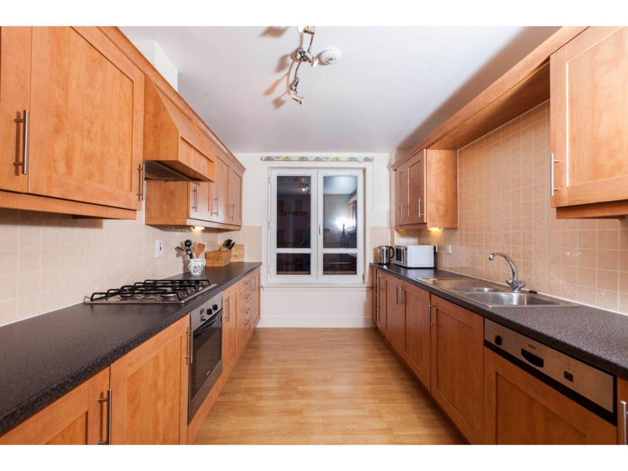 Spacious, Central Apartment Эдинбург Экстерьер фото